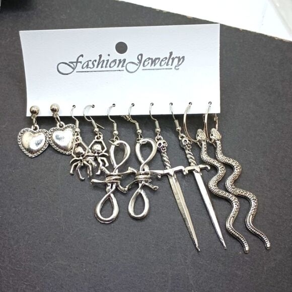 HEART snake earrings Spider sword Slipknot snake earring bundle - Picture 2 of 4